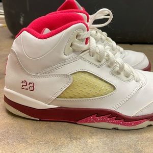 Air Jordan Girls Retro 5